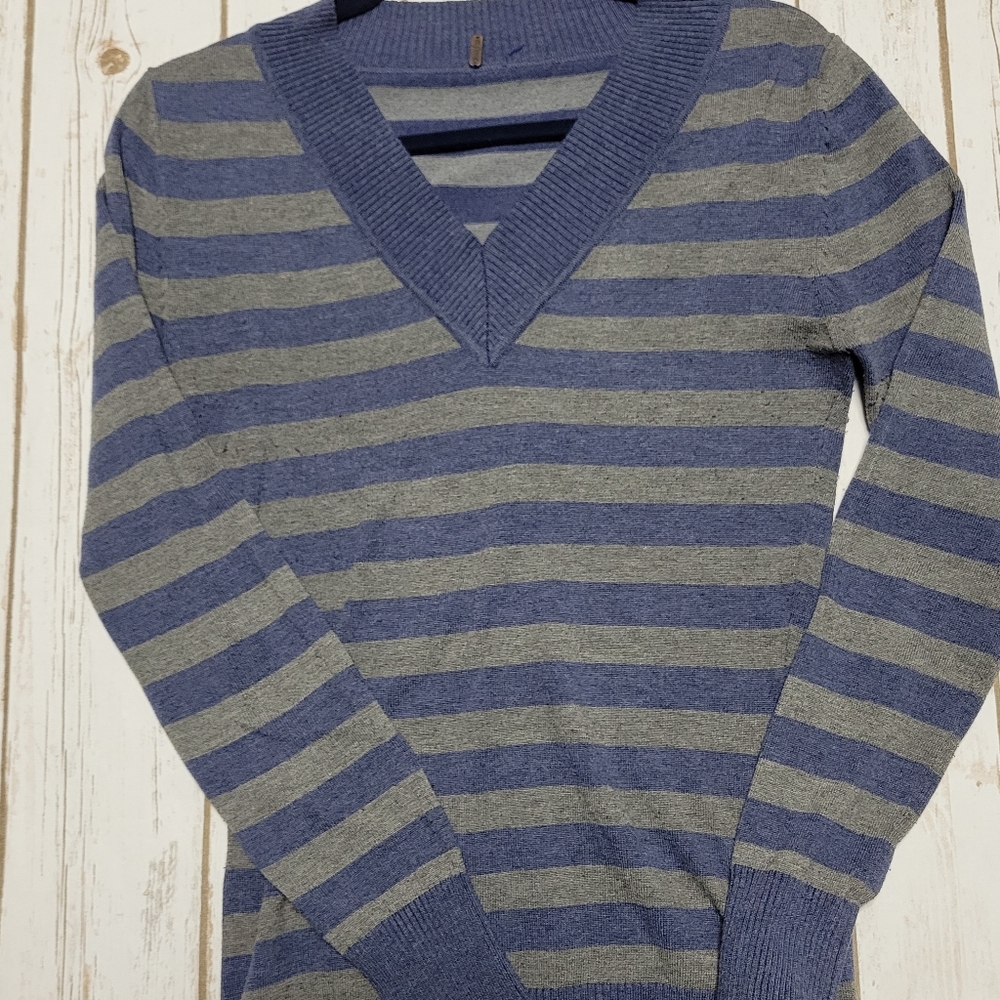Poof sweater